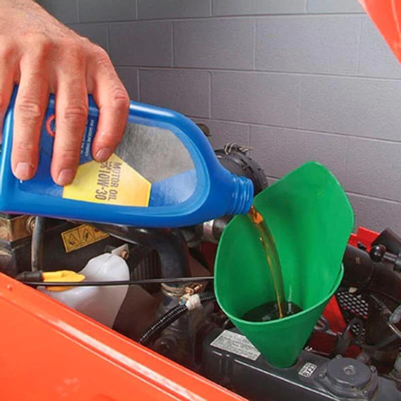 Flexible Oil Funnel Draining Tool - FlexDrain™ - Beetno Store - Car & ACCESSORIES, Flexible Draining Tool, Flexible Oil Funnel, Flexible Oil Funnel Draining Tool - FlexDrain™, Foldable Draining Tool