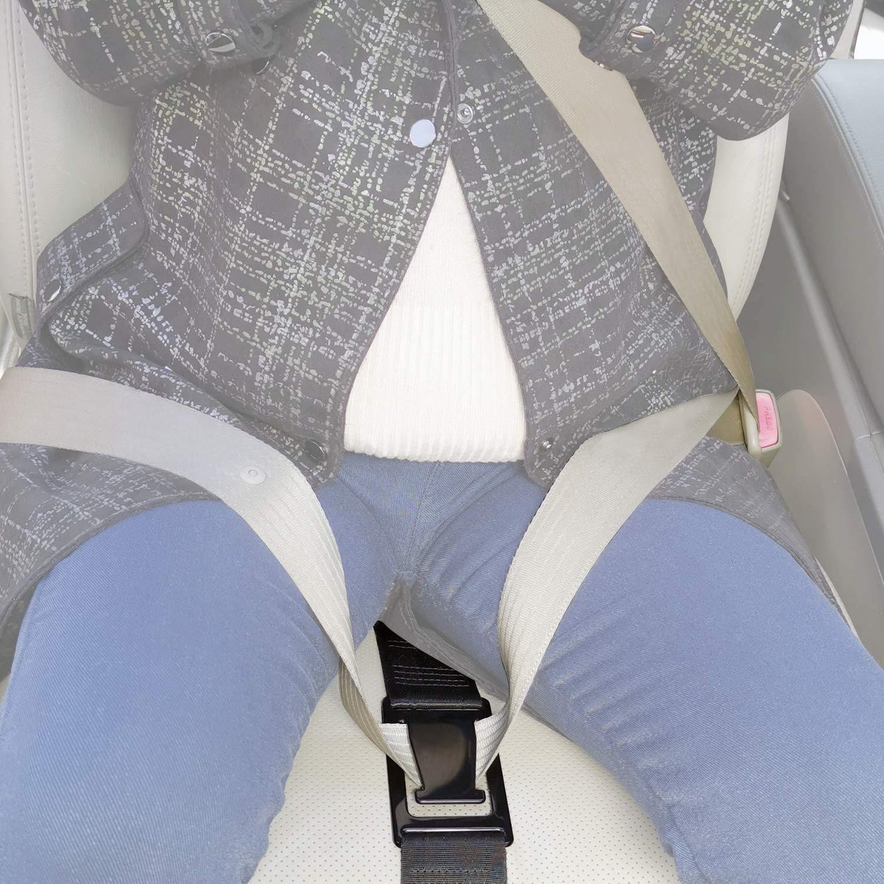 Pregnancy Seat Belt Adjuster - Beetno Store - Best Pregnancy Seat Belt Adjuster, NEWLY CURATED, Pregnancy Seat Belt, Pregnancy Seat Belt Adjuster, SAFETY & GEAR, Universal Pregnancy Seat Belt Adjuster