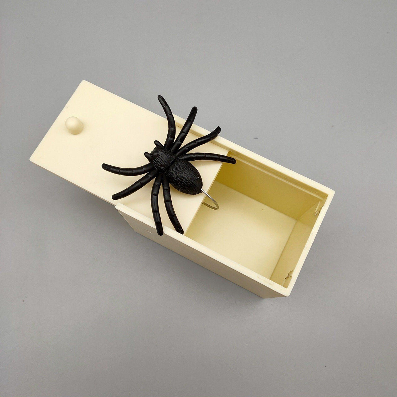 Surprising Box With Spider Inside - Beetno Store - FAMILY, NEWLY CURATED, Scare Surprise Box, Scary Surprise, Scary Surprise Halloween Party Favor, spider box, Surprising Box With Spider Inside, TOYS, under20, Wooden Prank Spider Scare Box, Wooden Spider Prank Box